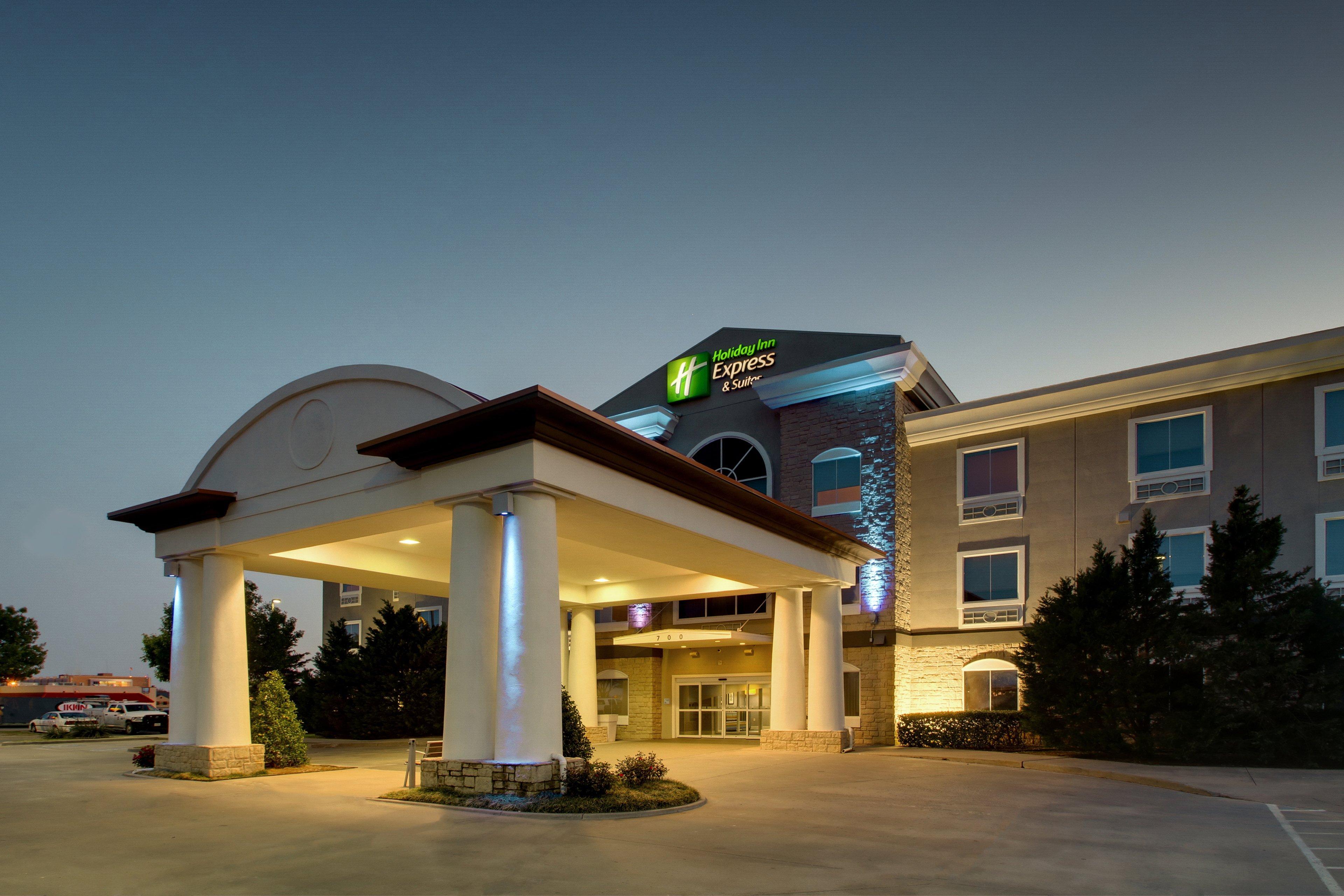 Holiday Inn Express Vernon College Area Highway 287 By Ihg Экстерьер фото
