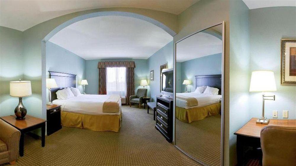 Holiday Inn Express Vernon College Area Highway 287 By Ihg Экстерьер фото
